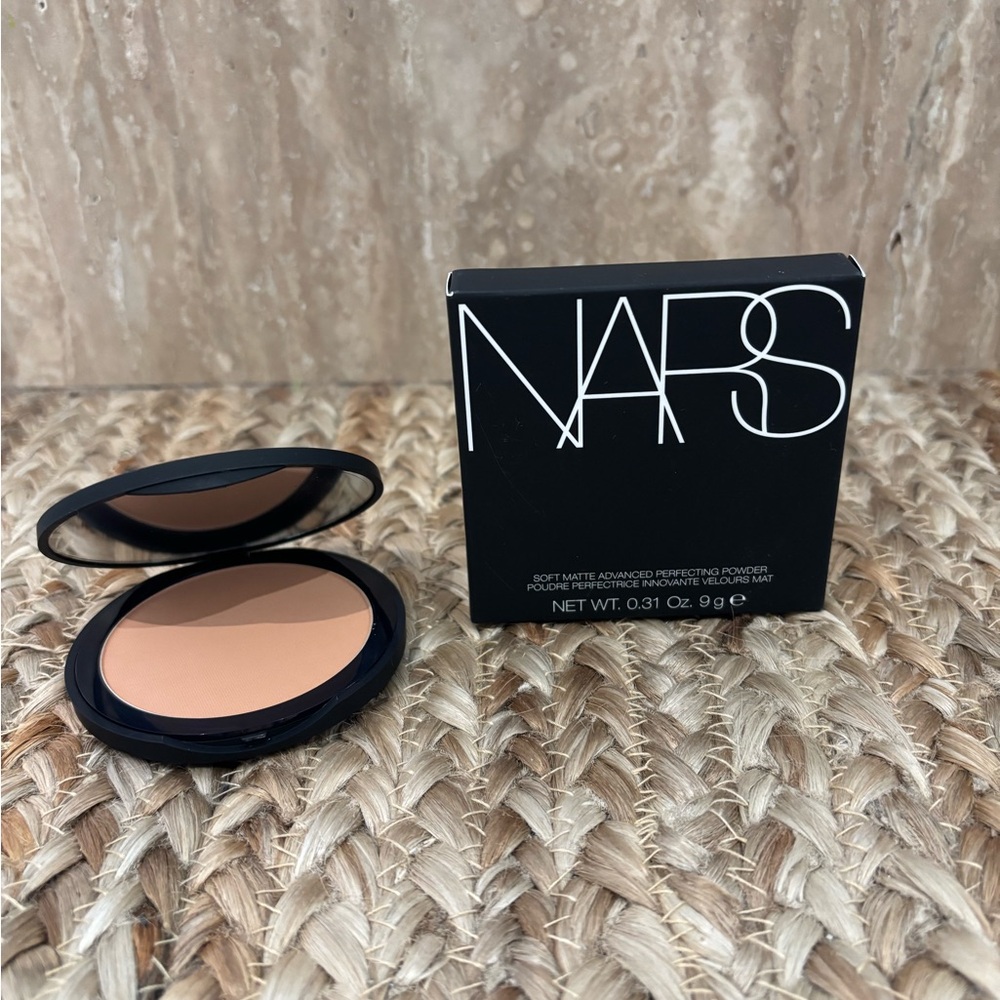 Brand new NARS Soft Matte Advanced Perfecting Powder in High Tide